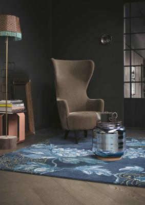 Wedgwood - Fabled Floral Navy 37508 - 120x180 cm Vloerkleed Wedgwood - Fabled Floral Navy 37508 - 120x180 cm Vloerkleed