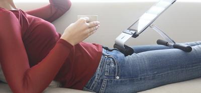 Rain Design iRest standaard voor Apple iPad en tablet zilver, kan ook op een bank - stoel worden gebruikt