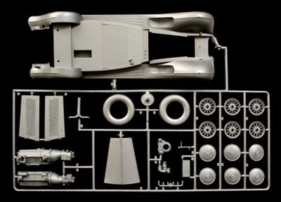 Italeri 1/24 Rolls Royce Phantom II Italeri 1/24 Rolls Royce Phantom II