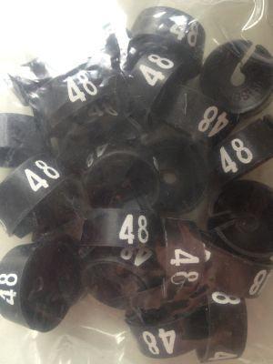 MB zwart/wit 48 voor op kledinghanger