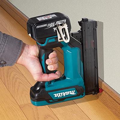 Makita 153589 DFN350Z Accuspijkerpistool Makita 153589 DFN350Z Accuspijkerpistool