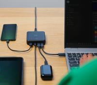 Maxo 100W 4-poorts 3x USB-C 1x USB-A Desktop Oplader - thumbnail