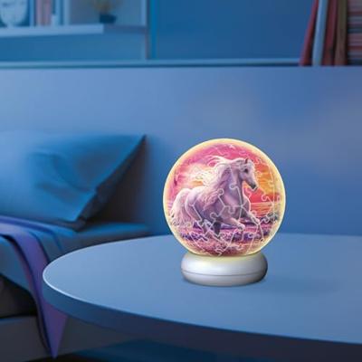 Ravensburger - paarden aan het strand - 3d puzzle-ball nachtlicht - 73 stukjes Ravensburger - paarden aan het strand - 3d puzzle-ball nachtlicht - 73 stukjes