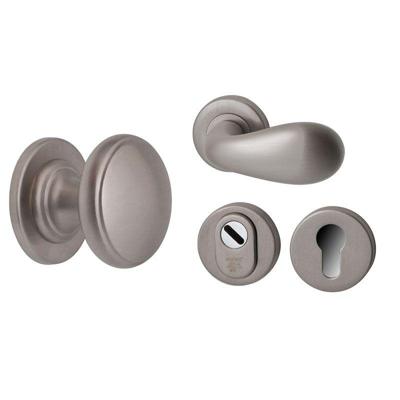 Hardbrass Voordeurset Pragma/Olympia 3-delig rechtswijzend SKG3 met kerntrekbeveiliging - PVD Inox