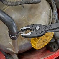 Knipex TwinGrip verstelbare grijptang | Meer-componentengrepen | Zwart geatramenteerd | Lengte 200 mm | Zelfbedieningskaart/blister - 82 02 200 SB - thumbnail