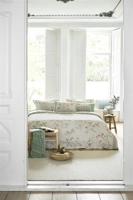 Pip Studio Pip Studio Dekbedovertrek Kili Flower - Wit 200x200/220 cm - thumbnail