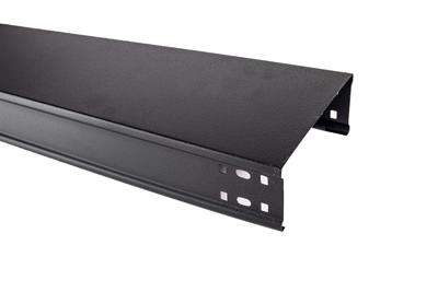 Kabelgoot dicht structuur zwart metaal 100mm breed 60mm 3 meter prijs per meter