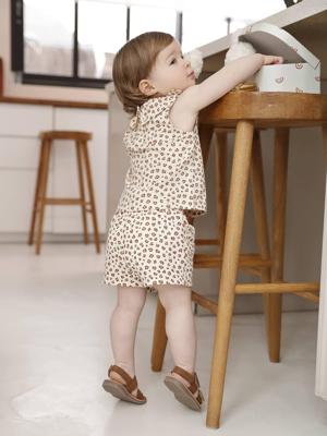 Kort luipaardje in katoenen gaas voor baby's vanille Kort luipaardje in katoenen gaas voor baby's vanille