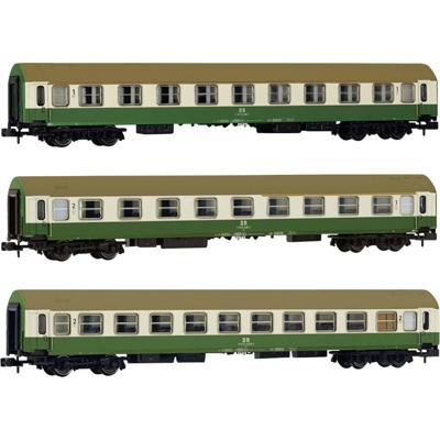 Arnold HN4482 N set van 3 personenrijtuigen OSShD type B, nr. 2/2 van de DR