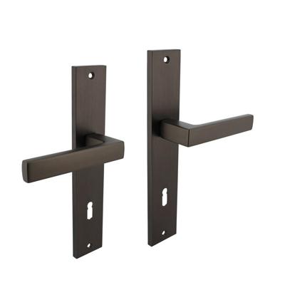 Deurkruk Hera op langschild 245x45mm sleutelgat 78mm antraciet-grijs Deurkruk Hera op langschild 245x45mm sleutelgat 78mm antraciet-grijs
