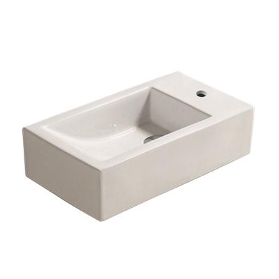 Fontein Sanilux Qubic Rechthoek 45x25x12cm Keramiek Wit Rechts (Excl. afvoerplug) Fontein Sanilux Qubic Rechthoek 45x25x12cm Keramiek Wit Rechts (Excl. afvoerplug)