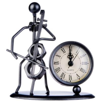 GEWA 980.704 Sculptuur met klok - Cello GEWA 980.704 Sculptuur met klok - Cello