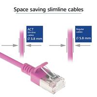 ACT Roze 0,5 meter LSZH U/FTP CAT6A datacenter slimline patchkabel snagless met RJ45 connectoren - thumbnail
