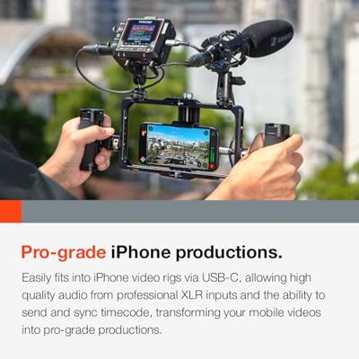 Tascam FR-AV2 audio recorder
