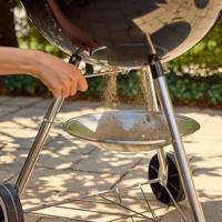 Weber Original Kettle Houtskoolbarbecue - Ø57 cm - Geïntegreerde thermometer - Geëmailleerd staal - Ventilatieopening - 9 couverts - Zwart - thumbnail