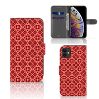 Apple iPhone 11 Telefoon Hoesje Batik Rood - thumbnail