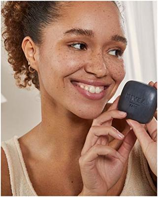 Nivea Naturally clean zuiverende scrub 75 Gram