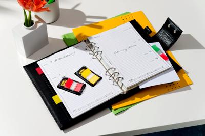 Post-it index standaard, ft 24,4 x 43,2 mm, houder met 50 tabs, oranje
