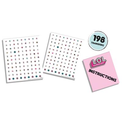 L.O.L. Ses nagels versieren