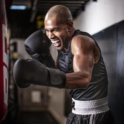 Opro 791005 UFC Bronze Enhanced Fit Mouthguard - White - SR Opro 791005 UFC Bronze Enhanced Fit Mouthguard - White - SR