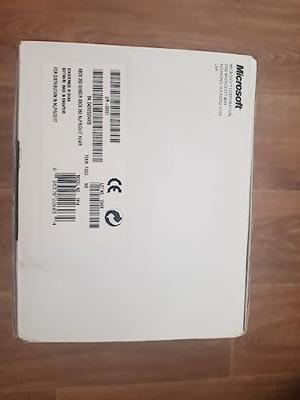 Xbox 360 Kinect + Kinect Adventures