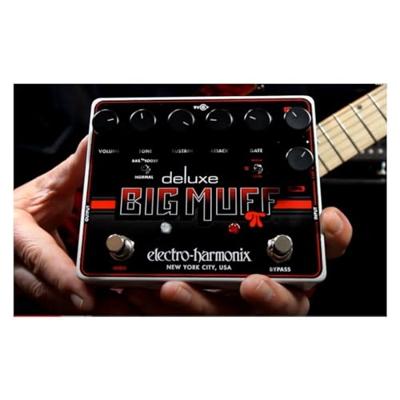 Electro Harmonix Deluxe Big Muff Pi distortion