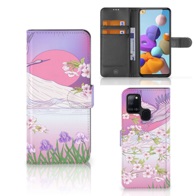Samsung Galaxy A21s | Telefoonhoesje | Met pasjeshouder | Bird Flying Samsung Galaxy A21s | Telefoonhoesje | Met pasjeshouder | Bird Flying