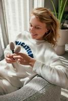 Elho Smart pebble plantverzorging bruin - thumbnail