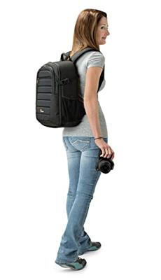 Lowepro Tahoe BP 150 Rugzak Binnenafmetingen (bxhxd) 25.5 x 36 x 12.8 cm Tabletvak Lowepro Tahoe BP 150 Rugzak Binnenafmetingen (bxhxd) 25.5 x 36 x 12.8 cm Tabletvak