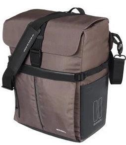 Basil Fietsschoudertas move mik studs 14 liter 14 x 24 x 34 cm - bruin