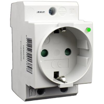 Din rail stopcontact 2p+PE SEP CWCD-1GI voor in de groepenkast met spanningsindicatie