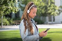 Koss Hoofdtelefoon KPH8 Wit - thumbnail