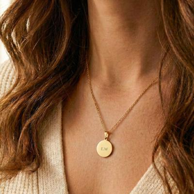 Ketting ronde hanger met tekst - goud Ketting ronde hanger met tekst - goud