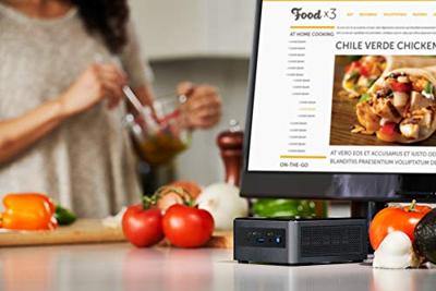 Intel NUC BXNUC10I7FNK2 PC/workstation barebone i7-10710U 1,1 GHz UCFF Zwart BGA 1528