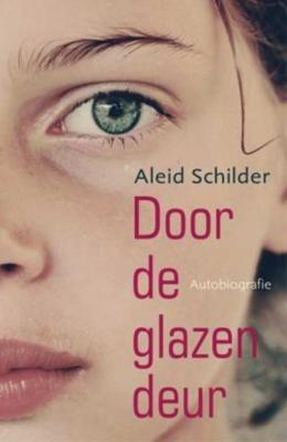 Door de glazen deur (Paperback)