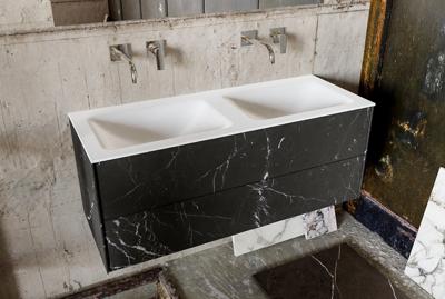 Badkamermeubel Kivi Hangend 120x47x45cm Porcelenato Black Solid Surface Wastafel Geen Kraangaten Dubbel met 2 Lades Badkamermeubel Kivi Hangend 120x47x45cm Porcelenato Black Solid Surface Wastafel Geen Kraangaten Dubbel met 2 Lades