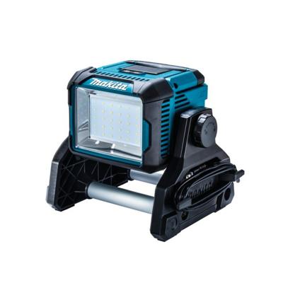 Makita DEADML811 Accu LED bouwlamp AC / 14,4V / 18V Makita DEADML811 Accu LED bouwlamp AC / 14,4V / 18V