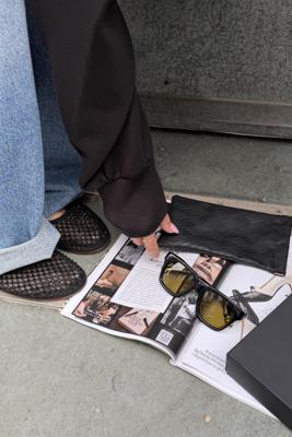 Jacquemus zonnebril Carino JAC20C1SUN black