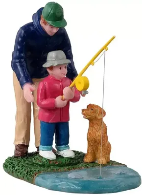 His first fishing lesson kerstfiguur LEMAX - Lemax