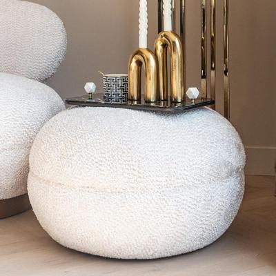 Richmond Poef 'Jace' Chenille, kleur Crème Richmond Poef 'Jace' Chenille, kleur Crème