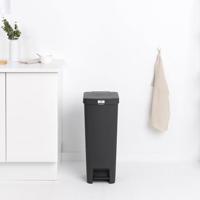 Brabantia stepup pedaalemmer 40 liter dark grey - thumbnail