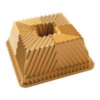 Nordic Ware Tulband / Bakvorm - Bundt Squared Pan 22 x 22 cm / 2.4 liter - thumbnail