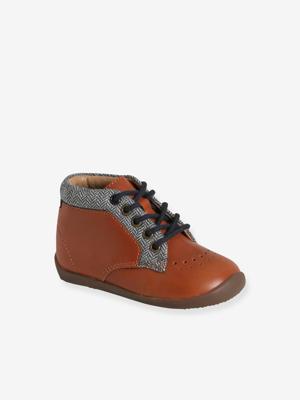 Leren jongenslaarsjes voor de eerste babystapjes bruin