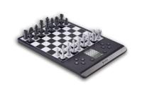 Millennium Chess Genius Pro M815 Schaakcomputer AI-functies, Magnetische schaakstukken, Druksensorbord, Kleurendisplay met verlichting - thumbnail