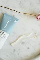 Naïf Vrouwen Circular Face Scrub 50ml - thumbnail