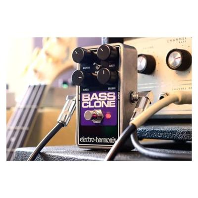 Electro Harmonix Bass Clone bas-chorus effectpedaal - thumbnail