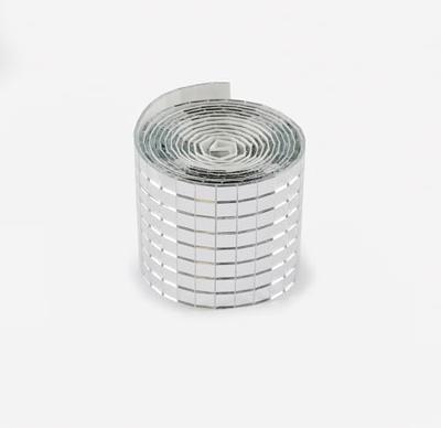 Mozaieksteentjes folia zilver zelfklevend 5x5mm Mozaieksteentjes folia zilver zelfklevend 5x5mm