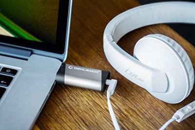 Oehlbach USB DAC-hoofdtelefoonversterker in USB-stickformaat