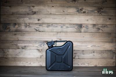 Stalen Jerrycan 5L - Zwart - Hoogwaardig staal - Decoratief Item - Origineel Cadeau