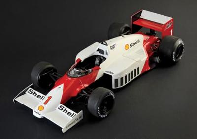 Italeri 1/12 McLaren MP42C Italeri 1/12 McLaren MP42C